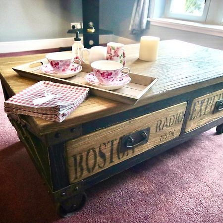 Serviced Accommodation Moray - Lesmurdie House Elgin Bagian luar foto