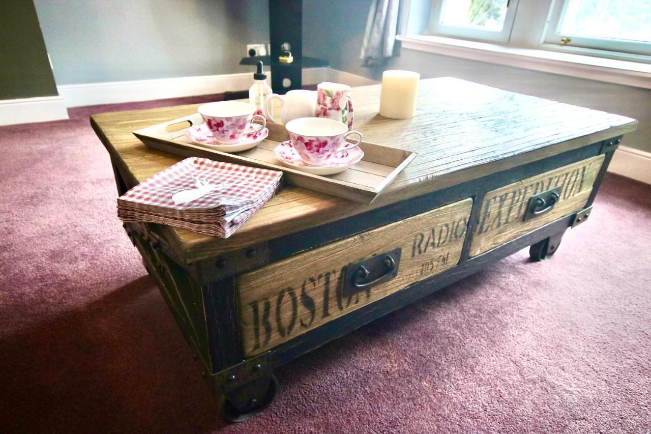Serviced Accommodation Moray - Lesmurdie House Elgin Bagian luar foto
